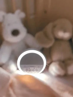 NOD White Noise kaiutin yövalolla vauvalle | Yogasleep