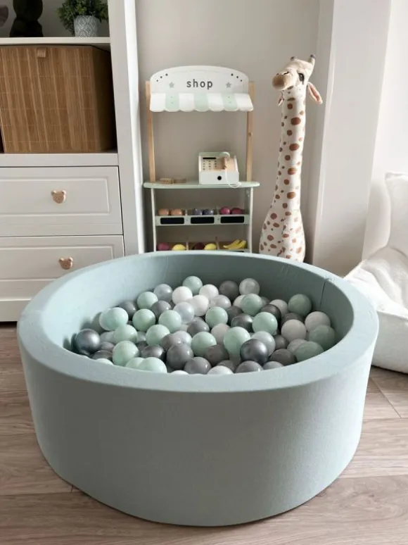 Pehmeä pallomeri + pallot (valitse värit), dirty mint